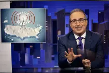 John Oliver, hỗ trợ truyền hình công cộng qua đấu giá đồ dùng trong chương trình... bao gồm 65 món đồ, trong đó có tranh của Bob Ross trong chiến dịch 'Rác của John Oliver'