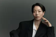 演員金信錄，連續三季出演話劇《活著的人修理》