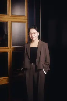 Đạo diễn Yoon Ga-eun nhận giải 'Người phụ nữ điện ảnh của năm'... Giải công lao cho Shim Jae-myung và giải diễn xuất cho Han Ye-ri