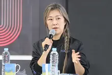 [照片&] 'K-Pop 鬼獵人' 麥琪·康導演 '玉冠文化勳章'