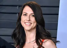[Ảnh&] Vợ cũ của Jeff Bezos, Mackenzie Scott, đã quyên góp tổng cộng 7,1 tỷ đô la (10 triệu won) cho các tổ chức phi lợi nhuận chỉ trong năm nay