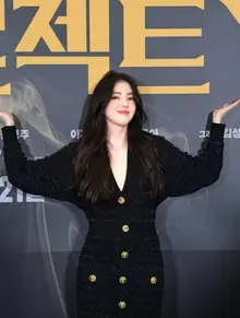 [Photo&] Han So-hee et Jeon Jong-seo, ont touché à l'argent noir... Lutte désespérée de 'Projet Y'