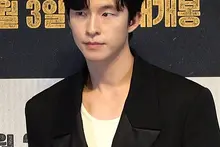 Dystopian Youth Hong Kyung [Concrete Market]