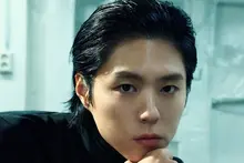 [Ảnh&] Park Bo Gum, hình bóng độc đáo thắp sáng đêm sông Hàn... Bìa đầu năm GQ tháng 1 'Thật sự rất đẹp trai'