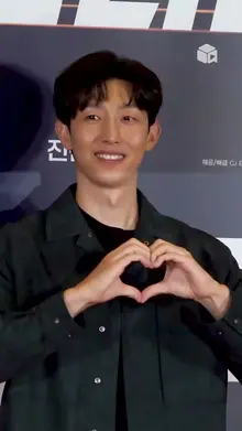 서브아빠 강기영 배우가 누구 초대로 왔을까요