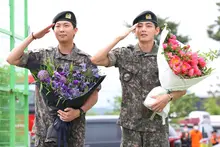 BTS RMㆍ뷔, 드디어 군 전역…