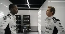 질주 본능 일으키는 짜릿한 속도감! 브래트 피트 주연 영화 〈F1〉