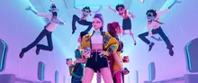 デビューアルバムでチャート1位のアイドル!? 知っている人だけが出せる深い味特別料理 〈ケイポップ デーモン ハンターズ〉
