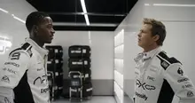 「ブラッド・ピット主演〈F1 ザ・ムービー〉、興行するか？」