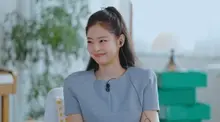 'Transit Love 4' Jennie Appears! 