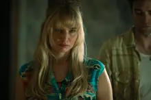 ジェニファー・ローレンスXロバート・パティンソン、圧倒的な才能の封印解除『ダイ・マイ・ラブ』スペシャルポスター！