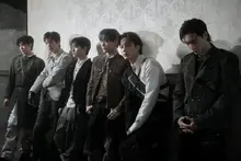EXO、正規8集『REVERXE』の販売量100万枚突破...通算8回目