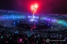 ［フォト&］BTSワールドツアー『アリラン』、高揚市（コヤン）で開幕『コンサート会場』…嵐を突き抜けた4万アミ
