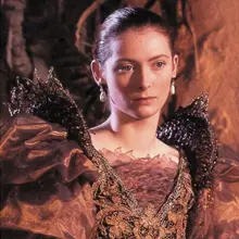 《天使、女巫、吸血鬼》重映《奧蘭多》：想知道關於蒂爾達・斯雲頓的幾件小事①