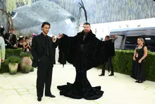 Sam Smith Engaged to a Same-Sex Partner? A Designer Couple—and a Diamond Ring Spotted on His Left Ring Finger at New York’s Met Gala