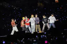 米「スタンフォード・スタジアム」を揺らした「アリラン」大合唱…BTS 15万人が集結
