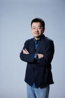 【インタビュー】『群体（グンチェ）』ヨン・サンホ監督①　脱出ゲームの極端なゲーム性とAIの作動原理から着想を得た