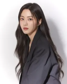 Kwon Eun-bin, ex-membre du groupe CLC, annonce son départ immédiat du monde du show-business… « Je tourne la page et je reviens à la vie d’une personne ordinaire »