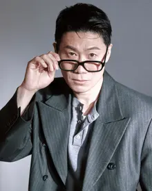 [Entrevista] Jin Seon-gyu①: «Con Gong Myung, he ido devanando ideas como si fuéramos hermanos de sangre»