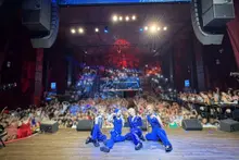 XLOVE khuấy động buổi fan meeting tại Mỹ ở New York và LA…mở màn tour châu Á