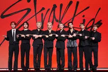 [Ảnh&] Stray Kids: “Không phải mục tiêu là giải thưởng” — Phát hành tân binh ‘This & That’… Cảm xúc về Gramm y và ‘thời gian tạm ngưng’ tại buổi họp báo