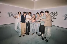 Apple Music lần đầu mời 6 nhóm K-pop, đưa “Radio Takeover” ra toàn cầu