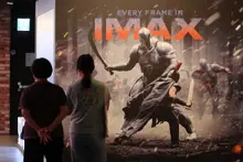 'The Odyssey' vượt mốc 10 triệu lượt xem sau 33 ngày, lập kỷ lục 'đầu tiên tại Hàn Quốc'; Nolan trở thành đạo diễn có 'hai phim đạt 10 triệu lượt xem' tại Hàn Quốc