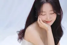 'Yujeong, ex-membre de Laboum, se mariera cet hiver : qui est son fiancé ?