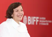 ［釜山国際映画祭（BIFF）現場］マギー・ギレンホールの「フレシ・インパクト」…100年ぶりに目覚めたモンローの真実「女性映画は新たな言語で書かれる」