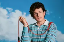 Charlie Puth ému par 38 000 voix, une « première dans un stade » magique en 90 minutes, avec l’apparition surprise de Nayeon