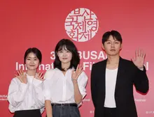 [Tại Liên hoan phim quốc tế Busan (BIFF)] “Bắt đầu từ trải nghiệm bị nói xấu sau lưng của tôi”… đạo diễn trẻ 28 tuổi và sự thật về lời đồn quanh “Tae-joo của ngày hôm đó”