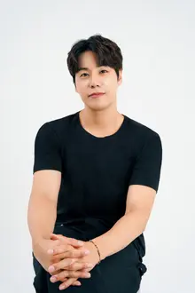 [인터뷰] “‘우럭 한 점, 우주의 맛’은 평생 잊지 못할 작품” '디어 에반 핸슨' '대도시의 사랑법' 배우 나현우 ②