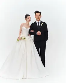 La pareja formada por el rapero y la modelo, Yang Hong-won y Won Hyunjoo, culmina 8 años de noviazgo… Se casan 2 años después del nacimiento de su hija