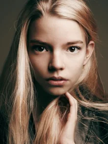 지금 할리우드에서 가장 핫한 여배우들 (feat.예쁨주의)