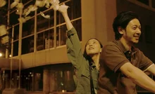 나를 가두던 울타리를 넘어서기까지, <오버 더 펜스>