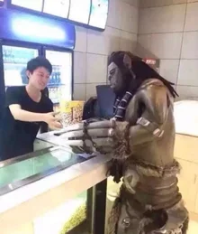 세계 영화시장의 큰손, 중국이 먹여 살린 영화들