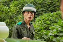 <군함도> vs <택시운전사> 여름 극장가를 빛낸 명품 조연들