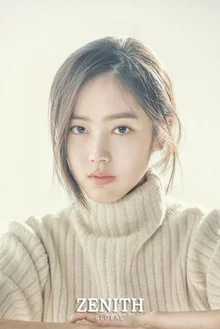 요즘 극장가에서 눈에 띄는 한미일 여자 신인배우 셋