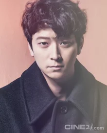 프랑스에서도 길거리 캐스팅? 스크린 밖 강동원의 소소한 이야기