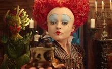 실제 얼굴보다 분장한 얼굴이 더 친숙한 배우들