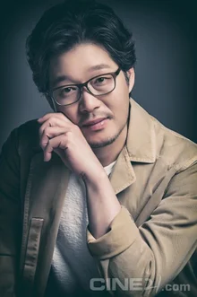 충무로 다작 배우의 단역 시절! 영화 속 숨은 유재명 찾기