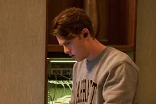 “탈룰라” 시작이 제럴드? <PMC: 더 벙커> 속 할리우드 조연 배우 소개서