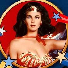 멋지고 예쁘고 혼자 다 해! 관객 마음 휘어잡은 여성 슈퍼히어로 연대기