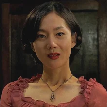 염정아의 영화 속 캐릭터 연대기