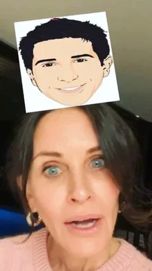 정체성 혼란? 할리우드 스타 사이에서 유행 중인 이 필터의 정체