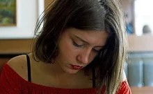 <그 누구도 아닌>의 아델 에그자르코풀로스, 프랑스를 대표하는 배우로 성장할 수 있을까