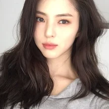 한소희 빚투 논란에 재조명된 SNS 속 할머니 모습