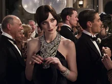 <테넷>의 히로인 엘리자베스 데비키, 어디서 봤더라?