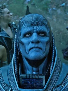 취업사기 수준! 슈퍼히어로 영화 속 특수 분장한 스타 배우들 