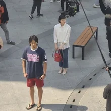 싱크로율 무엇 ㄷㄷ <유미의 세포들> 촬영 현장 속 이 배우의 비주얼